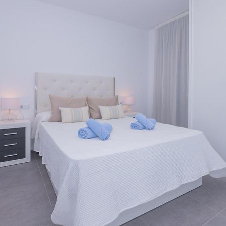 Apartment Holiday 2 Beachfront Corralejo By Holidays Home ภายนอก รูปภาพ