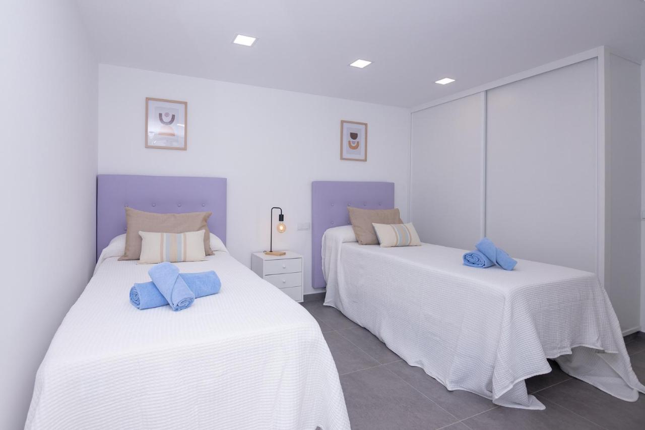 Apartment Holiday 2 Beachfront Corralejo By Holidays Home ภายนอก รูปภาพ