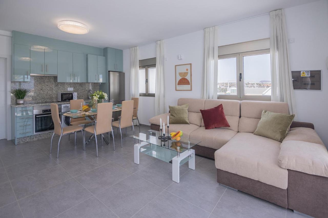 Apartment Holiday 2 Beachfront Corralejo By Holidays Home ภายนอก รูปภาพ